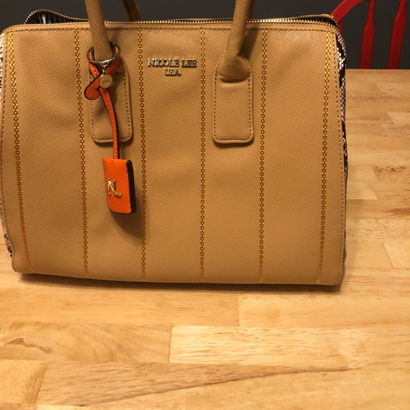 Pocketbook - Picture 1 of 5